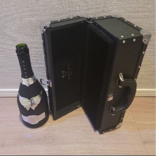 Dom Pérignon（小物入れ）のフリマアイテム一覧