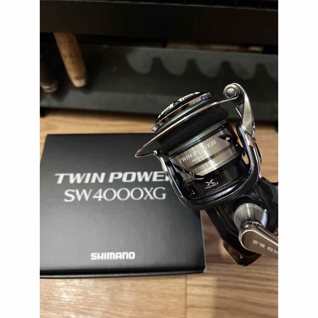 超美品21ツインパワーSW 4000XG