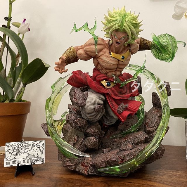 ドラゴンボール ブロリー フィギュア ガレージキット 1/7スケールの