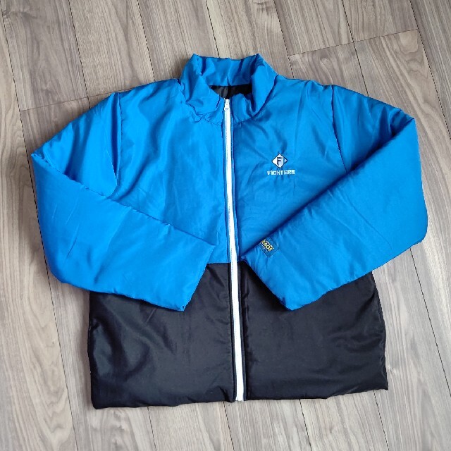 北海道日本ハムファイターズ 来場者プレゼント オリジナルアウターの