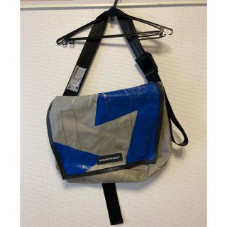 FREITAG（メッセンジャーバッグ ・ グレー/灰色系）のフリマアイテム一覧