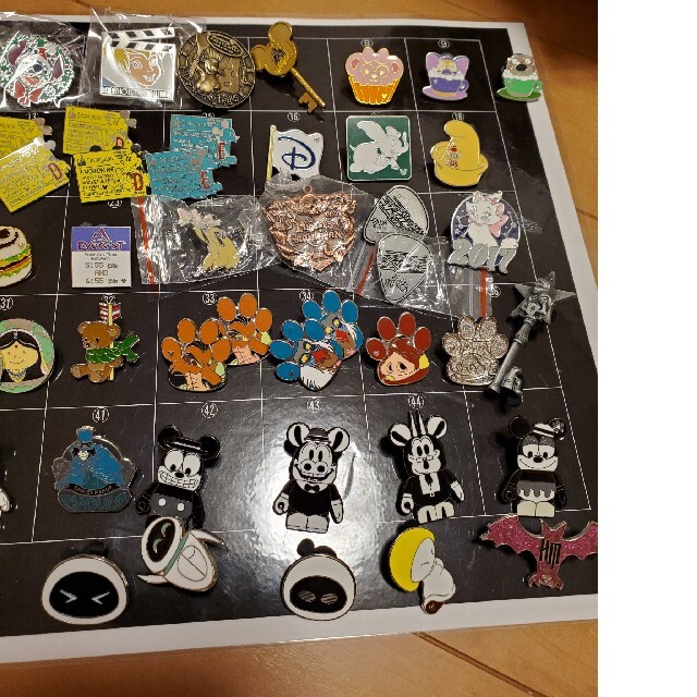 ディズニー ピンバッチ ピンバッジ ピントレ 海外 セット レアの通販