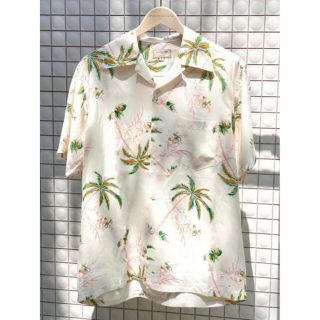 MAISON KITSUNE'のフリマアイテム一覧