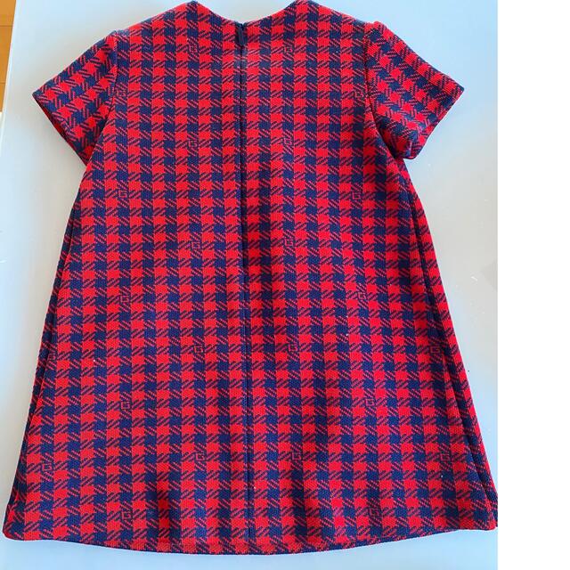 gucci. ワンピース 18〜24ヶ月 GUCCI 花柄 半袖ワンピース18-24ヶ月