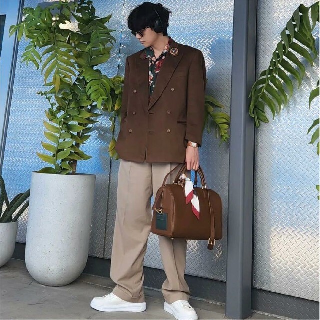 防弾少年団(BTS) - BTS V MUTE BOSTON BAG ボストン バッグ テテ 鞄