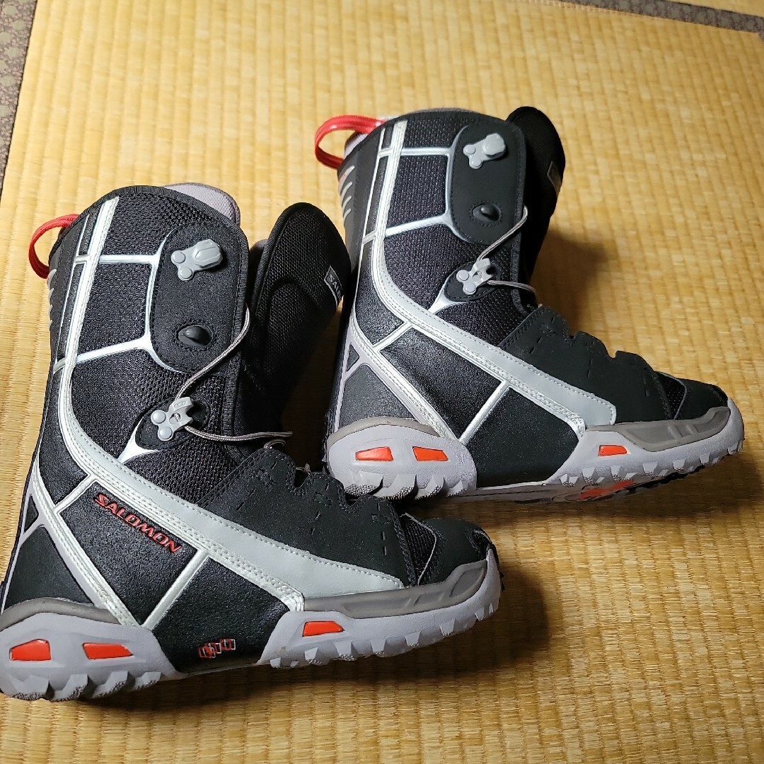 SALOMON - サロモンのスノーボードブーツ27.5の通販 by きょん's shop