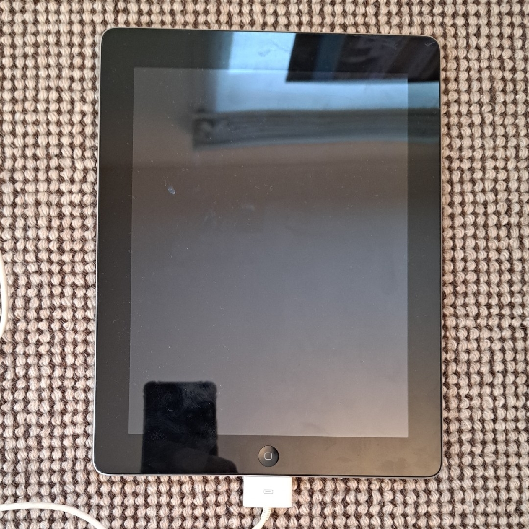 Apple - Ipad 第二世代‼️の通販 by に｜アップルならラクマ