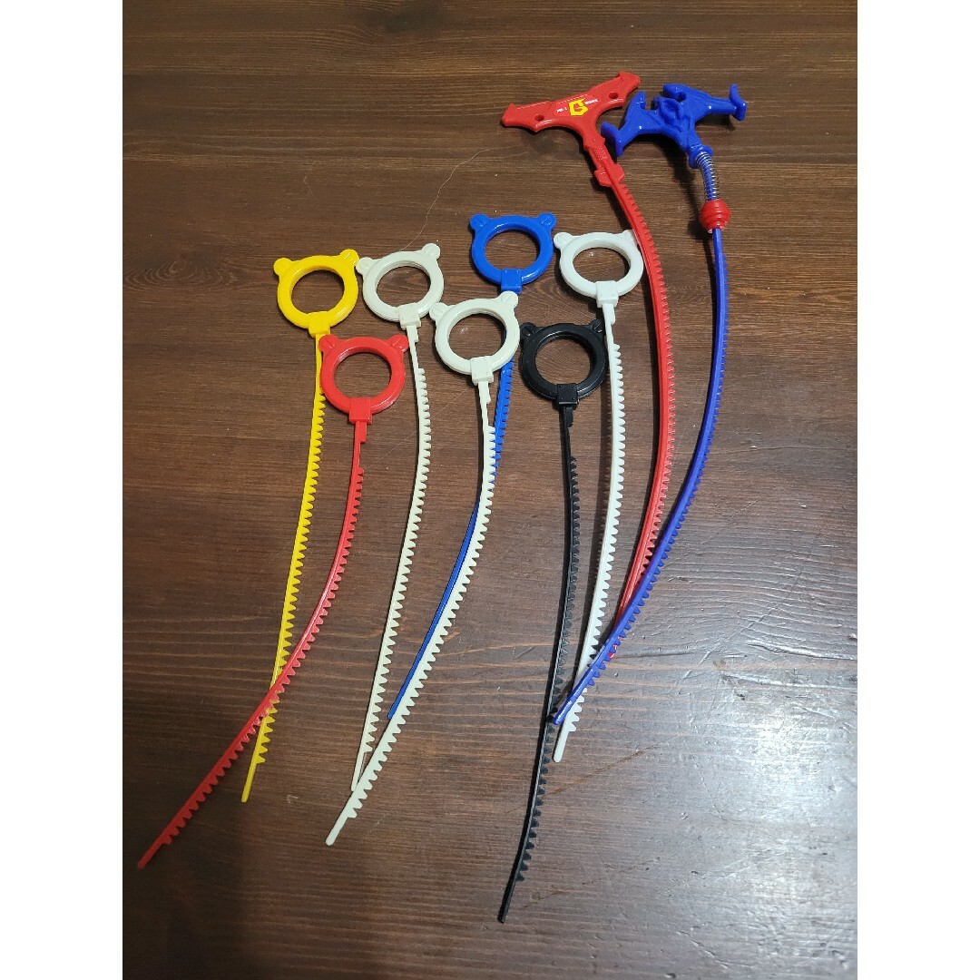 爆転シュートベイブレード ランチャー他多数の通販 by mk工房｜ラクマ