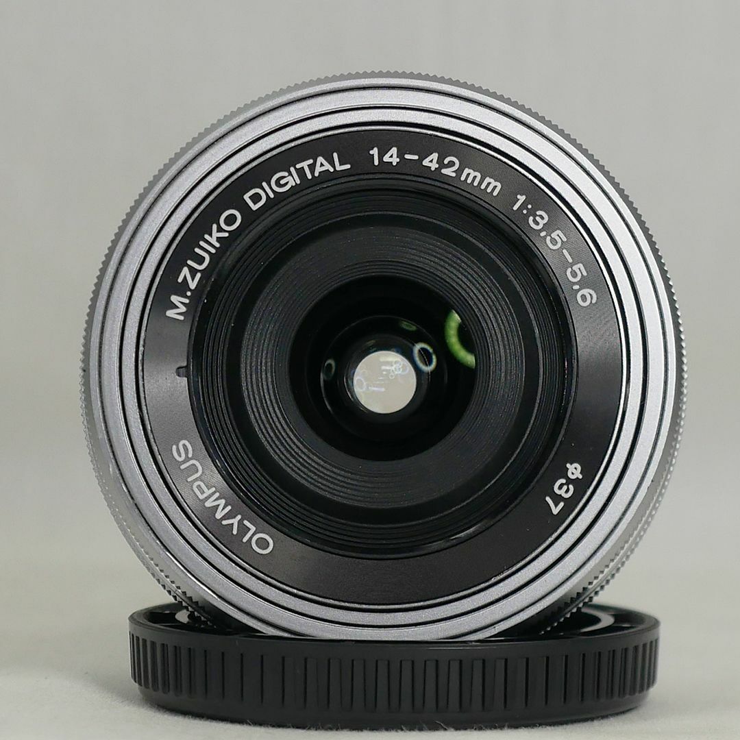 オリンパス 電動パンケーキレンズ M.ZUIKO 14-42mm シルバー-ポケモン