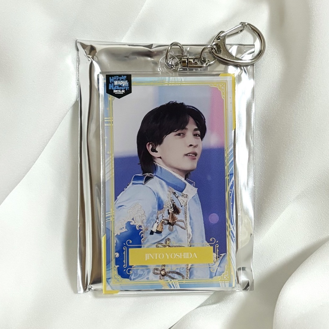 M!LK 吉田仁人 ハハハッピー アクキーの通販 by yu｜ラクマ