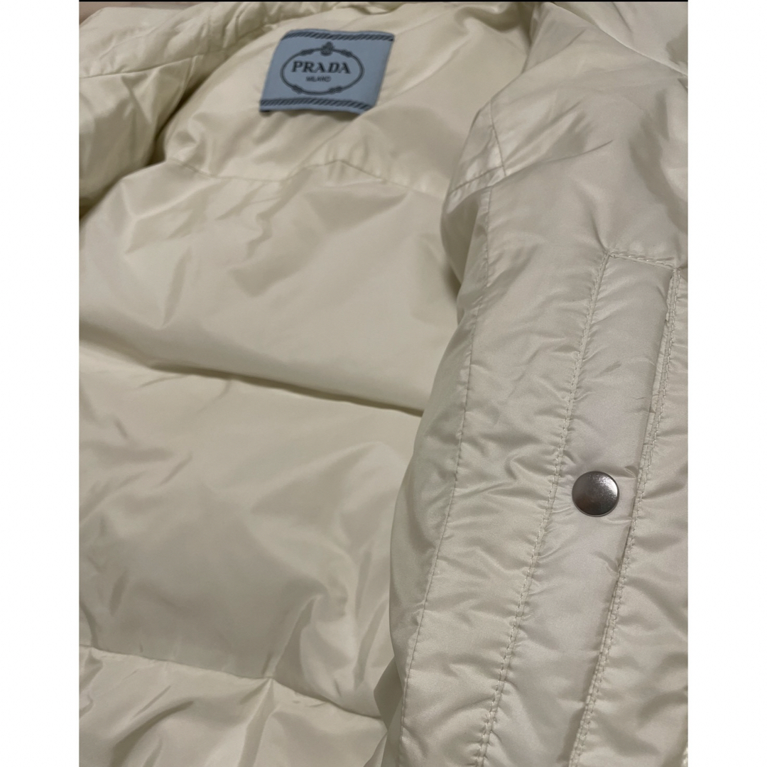 PRADA - 可愛い プラダ ダウン ムートン ファー ホワイトの通販 by o
