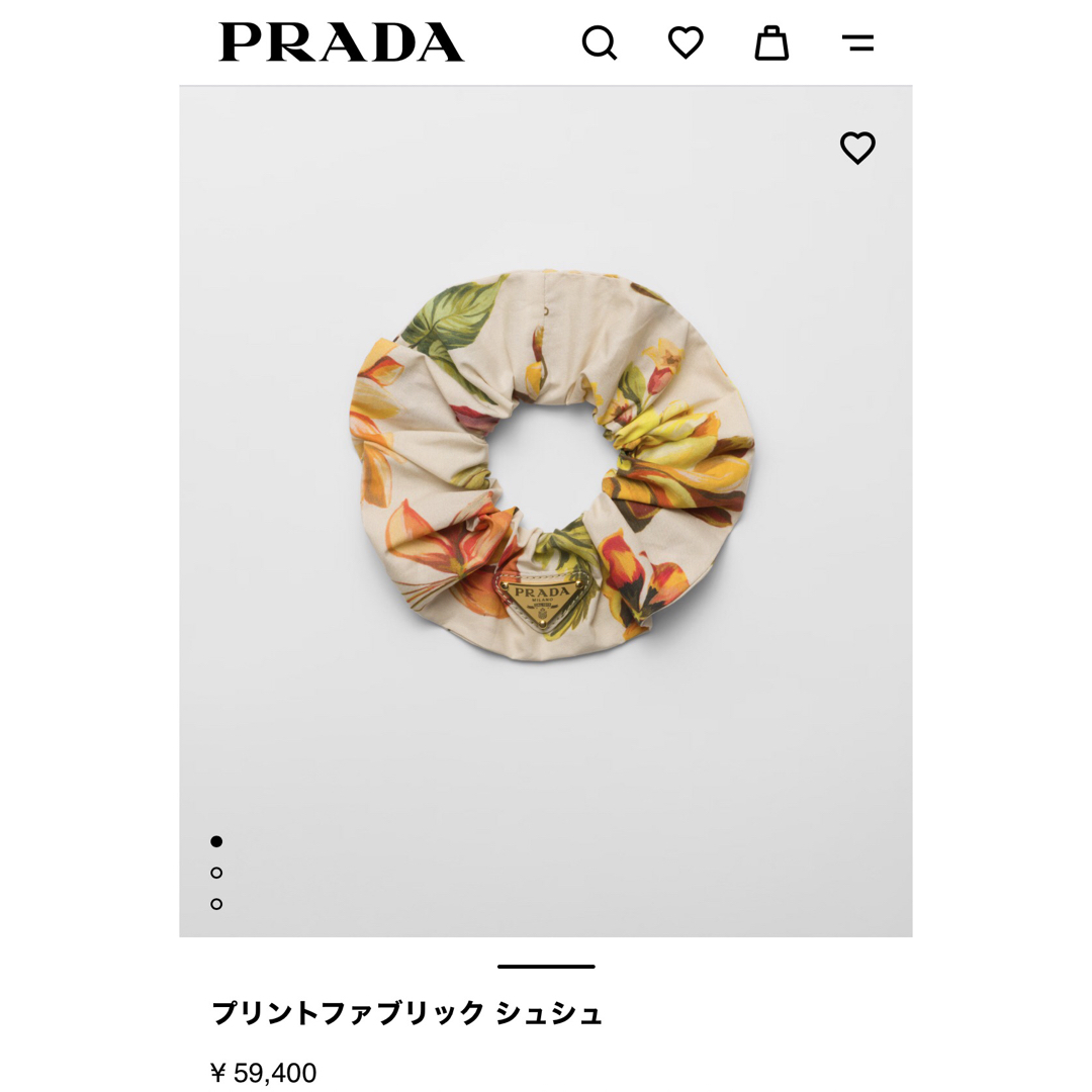 PRADA - プラダ シュシュの通販 by Cherry's shop｜プラダならラクマ