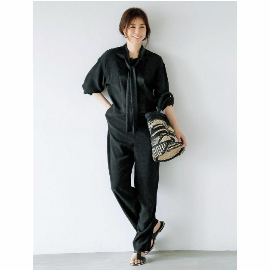 loin - 井川遥さんプロデュースloin.のオールインワンの通販 by ひろ's