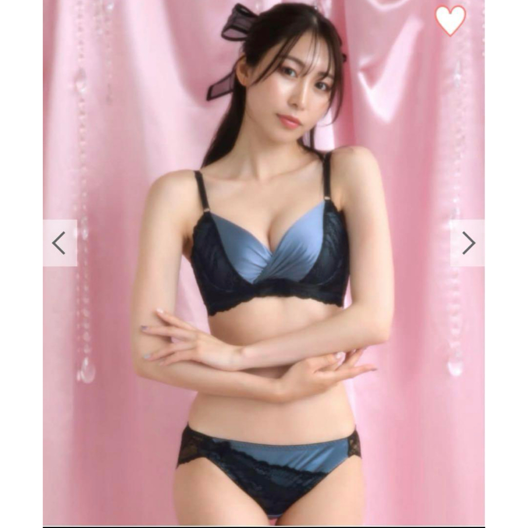 aimer feel - エメフィール ブラジャー ショーツ セット サテン ブルー