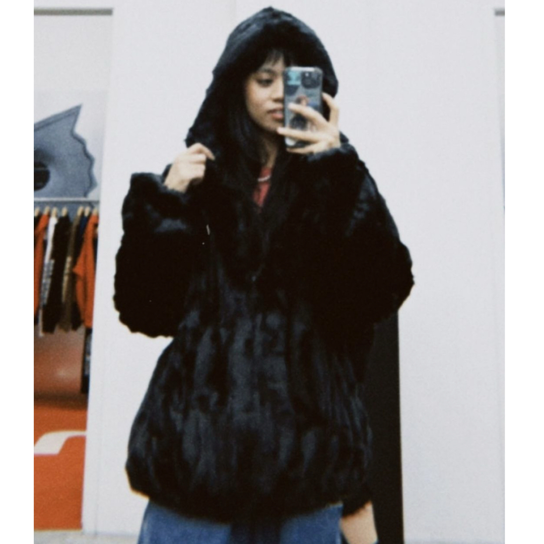 Supreme - supreme Faux Fur Hooded Jacket L新品未使用の通販 by