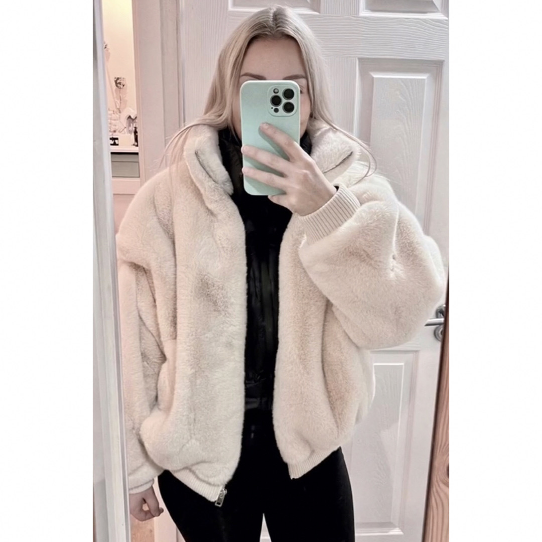 ZARA - 新品 ZARA フェイクファーボンバージャケット Lサイズの通販 by