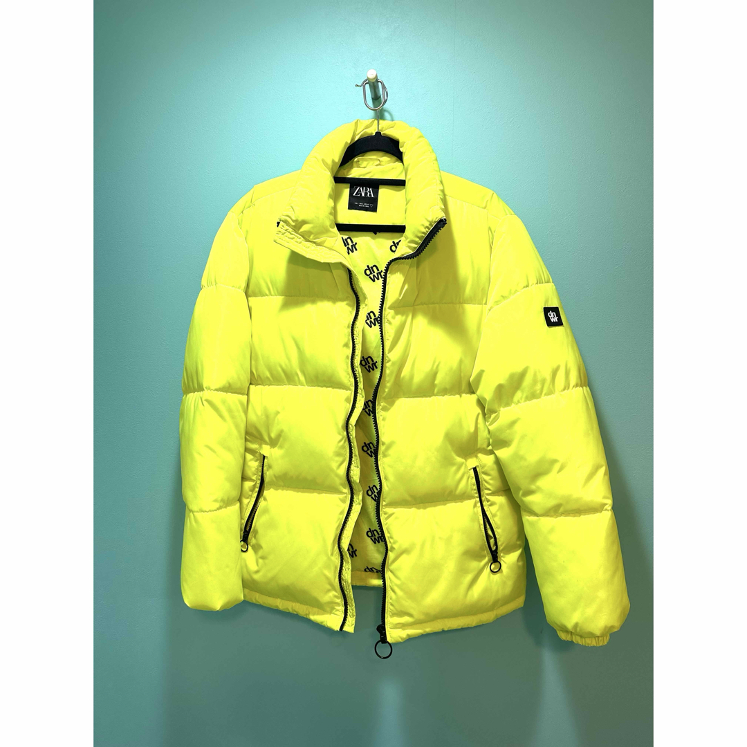 ZARA - 【ZARA】蛍光イエローダウン42の通販 by shop｜ザラならラクマ