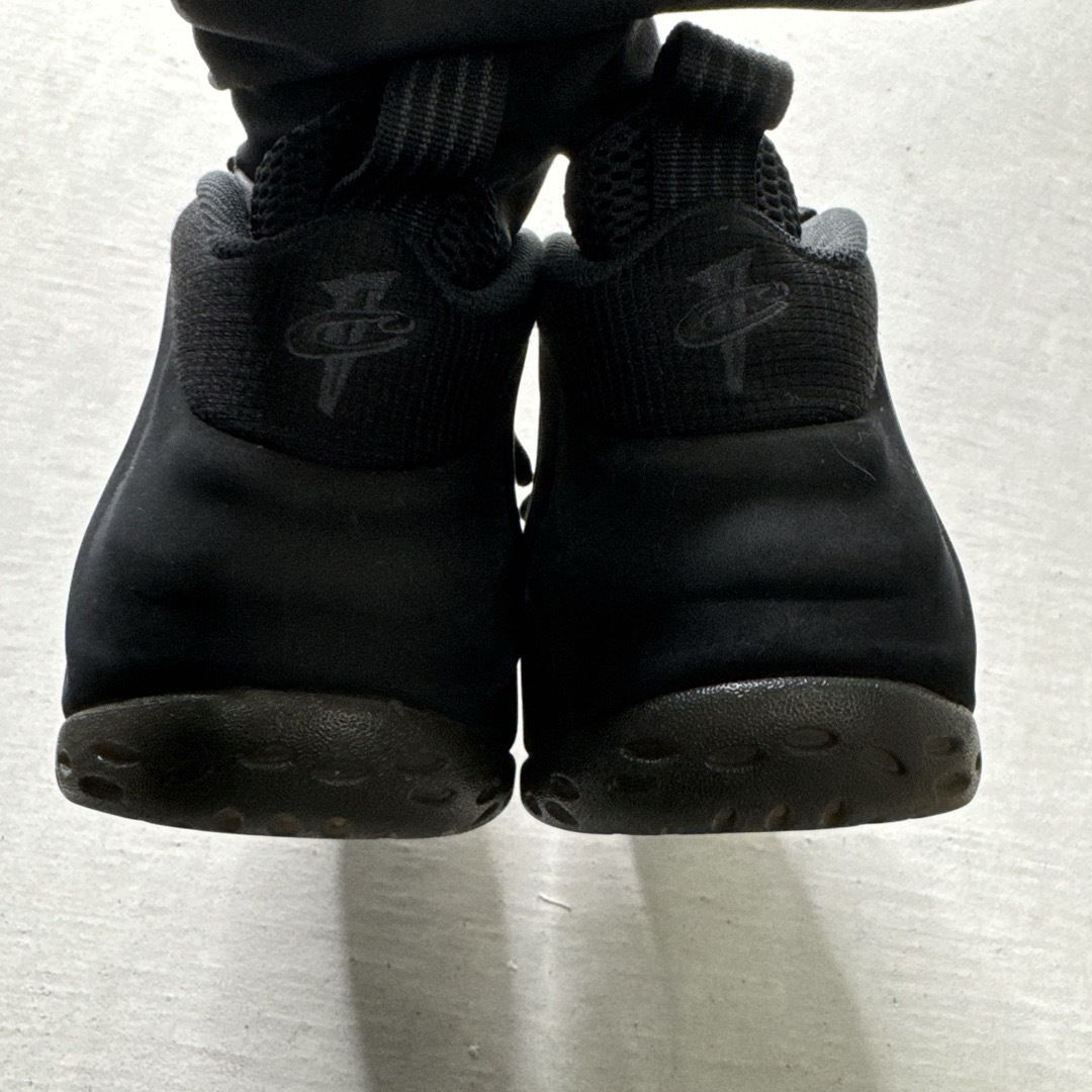 NIKE - NIKE FOAMPOSIT フォームポジット TRIPLE BLACK 黒の通販 by