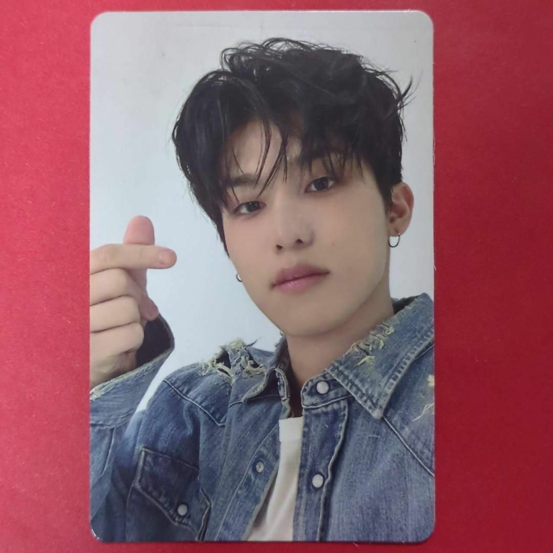 TREASURE - TREASURE トレジャー ジョンウ YELLOW VER. 封入 トレカの