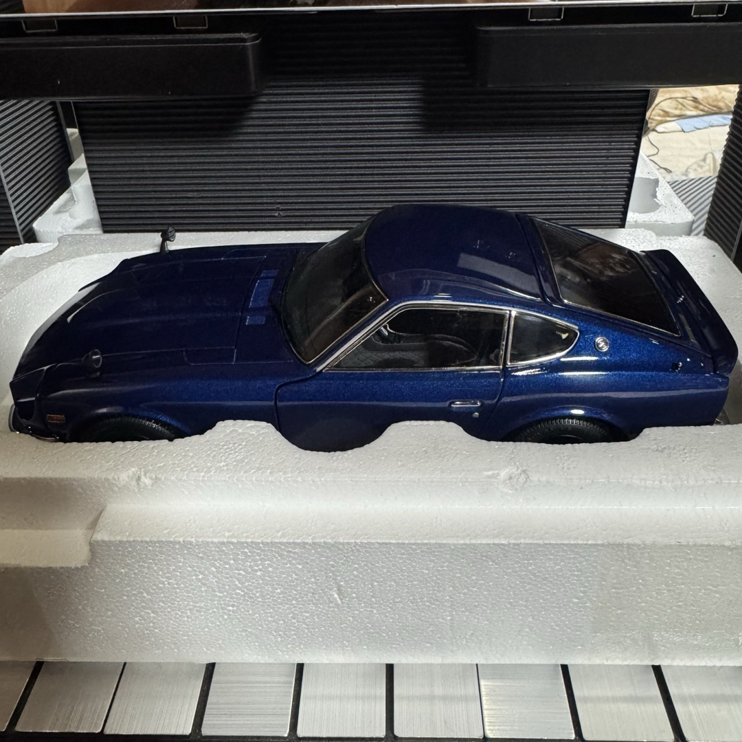 京商 - 絶版未展示品 京商 1/18 フェアレディZ S30 Street Sportsの