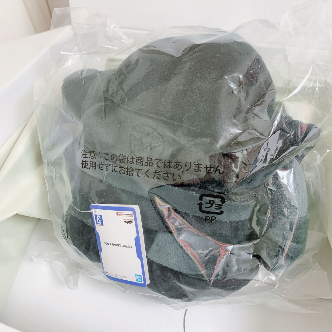 FRAGMENT - 黒 FRAGMENT GUNDAM フラグメント ドム ぬいぐるみの通販