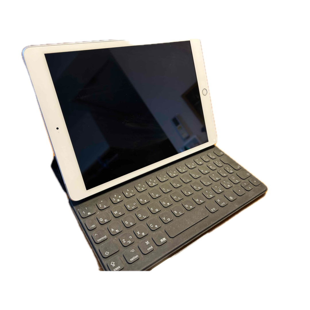 iPad - 【格安・キーボード付】iPad 第7世代Wi-Fi+Cellularモデル訳