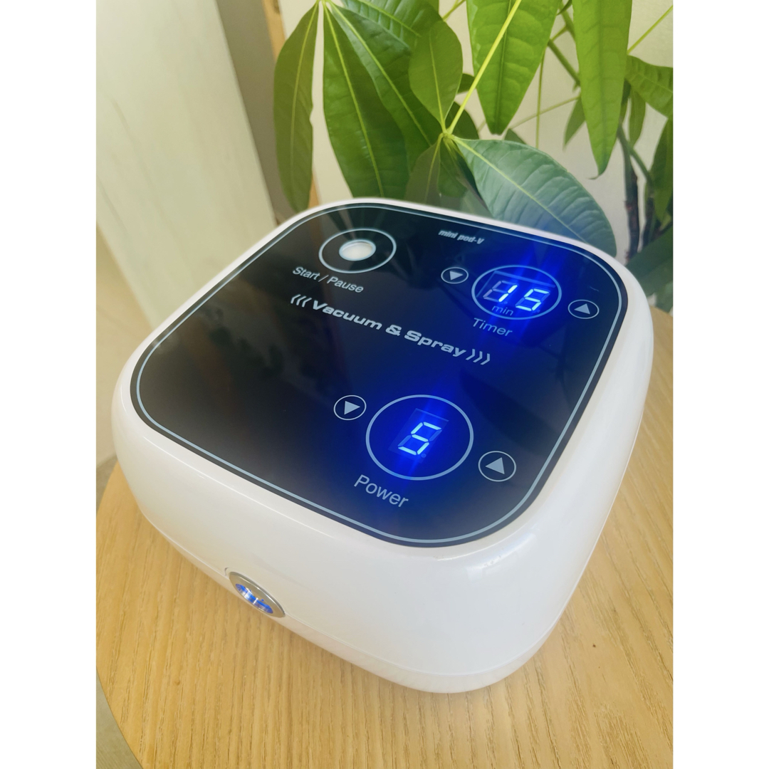 mini pod-V Vacuum & Spray 美顔器 業務用吸引＆スプレー美顔器 mini