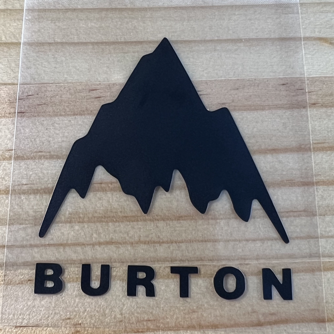 BURTON(バートン)ステッカーの通販 by D.N.ステッカー｜ラクマ