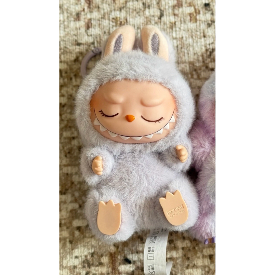 ラブブ LABUBU ZIZI💜 ぬいぐるみ ハブアシート ペンダントの通販 by