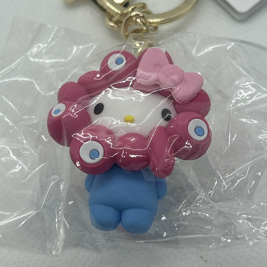 ハローキティ 黒ミャクミャク×サンリオ立体マスコットストラップ