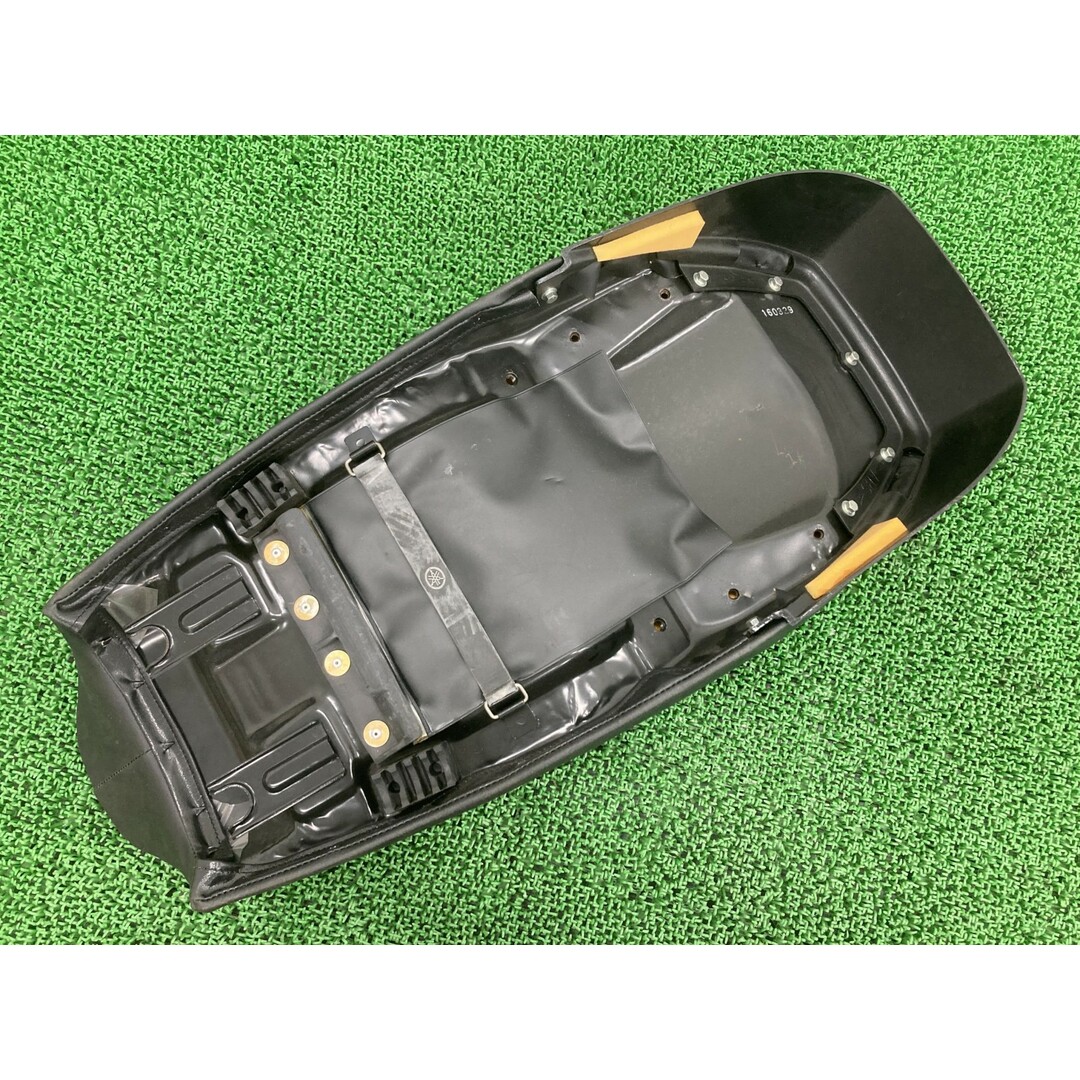 ヤマハ - SR400 シート ヤマハ 純正 バイク 部品 RH01J シートカウル