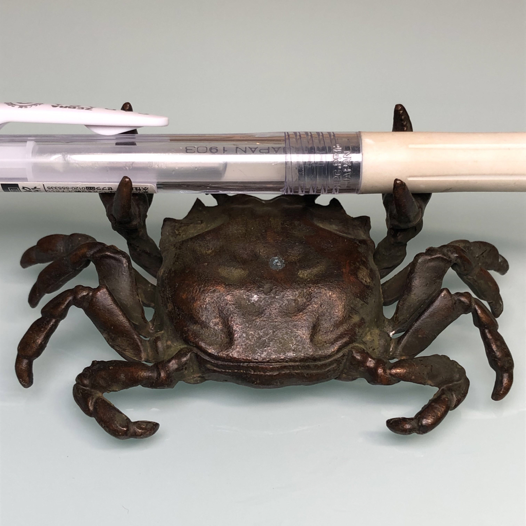 旧蔵 時代物 銅製 カニ文房具 文鎮置物 蟹筆置き 根付け アンティーク