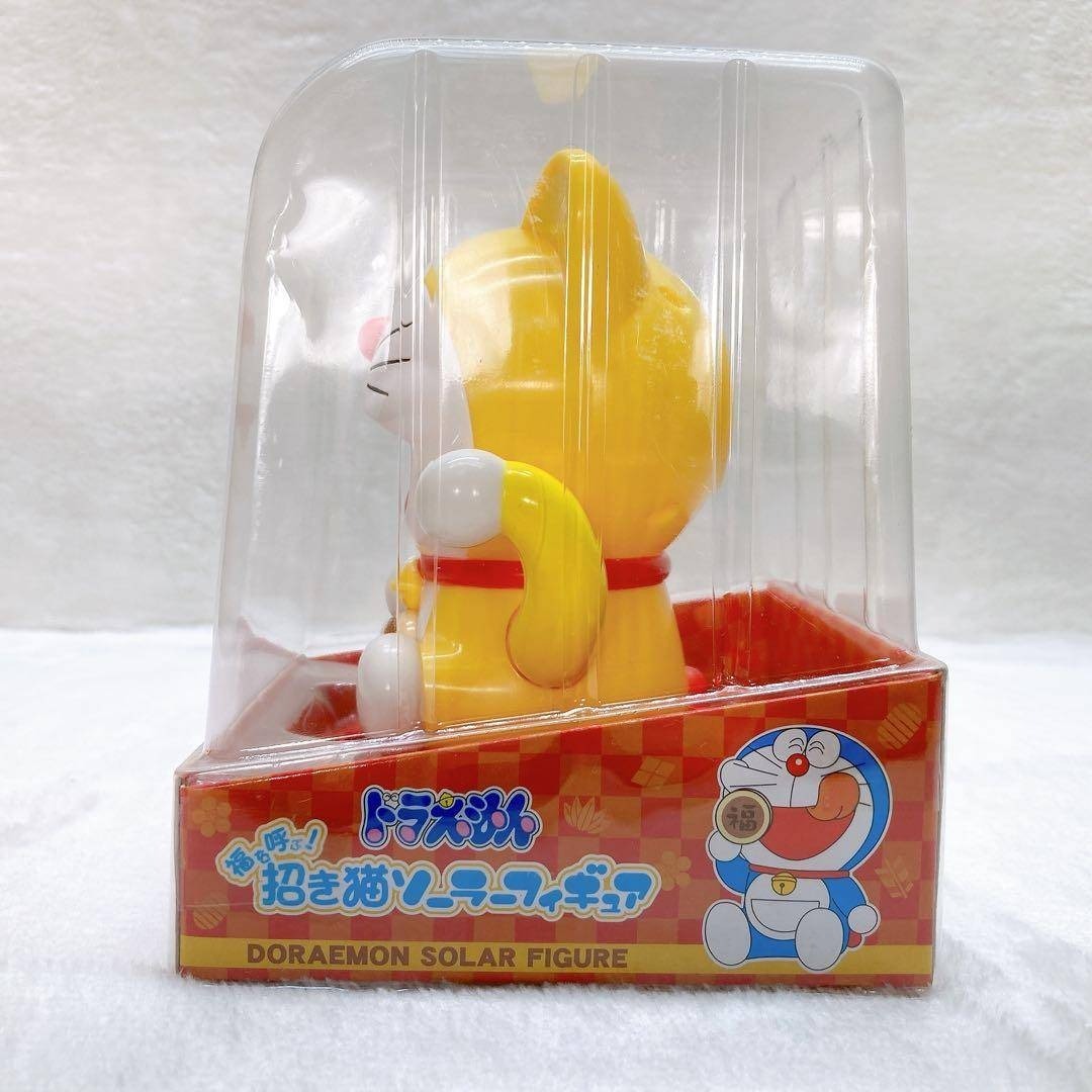 ✨未使用✨ドラえもん 福を呼ぶ招き猫 ソーラーフィギュア 黄色 猫型