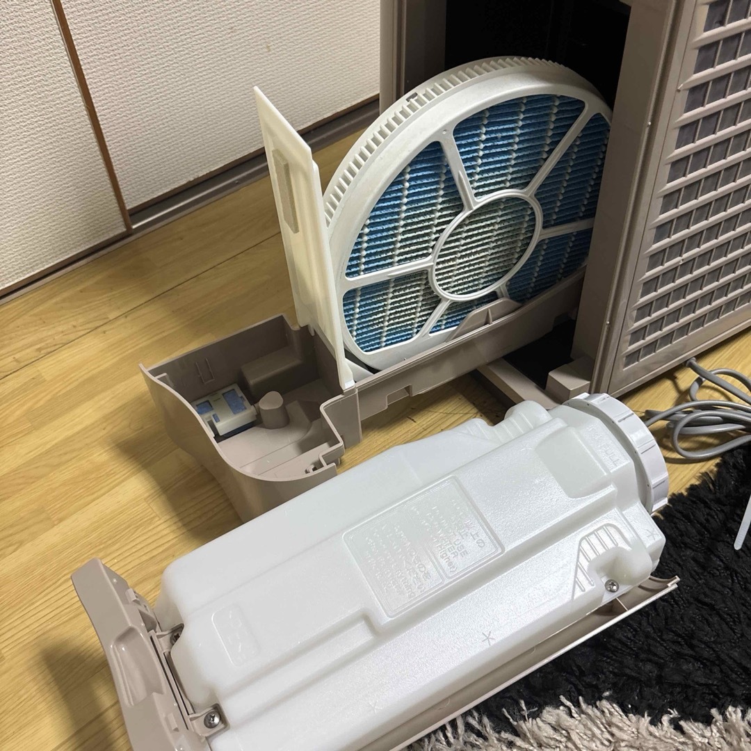 SHARP - SHARP 加湿空気清浄機 KC-F50C 18年製の通販 by AK's shop