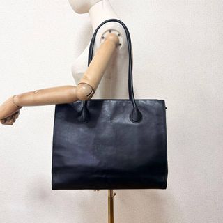 ISSEY MIYAKE（トートバッグ ・ ブラック/黒色系）のフリマアイテム一覧