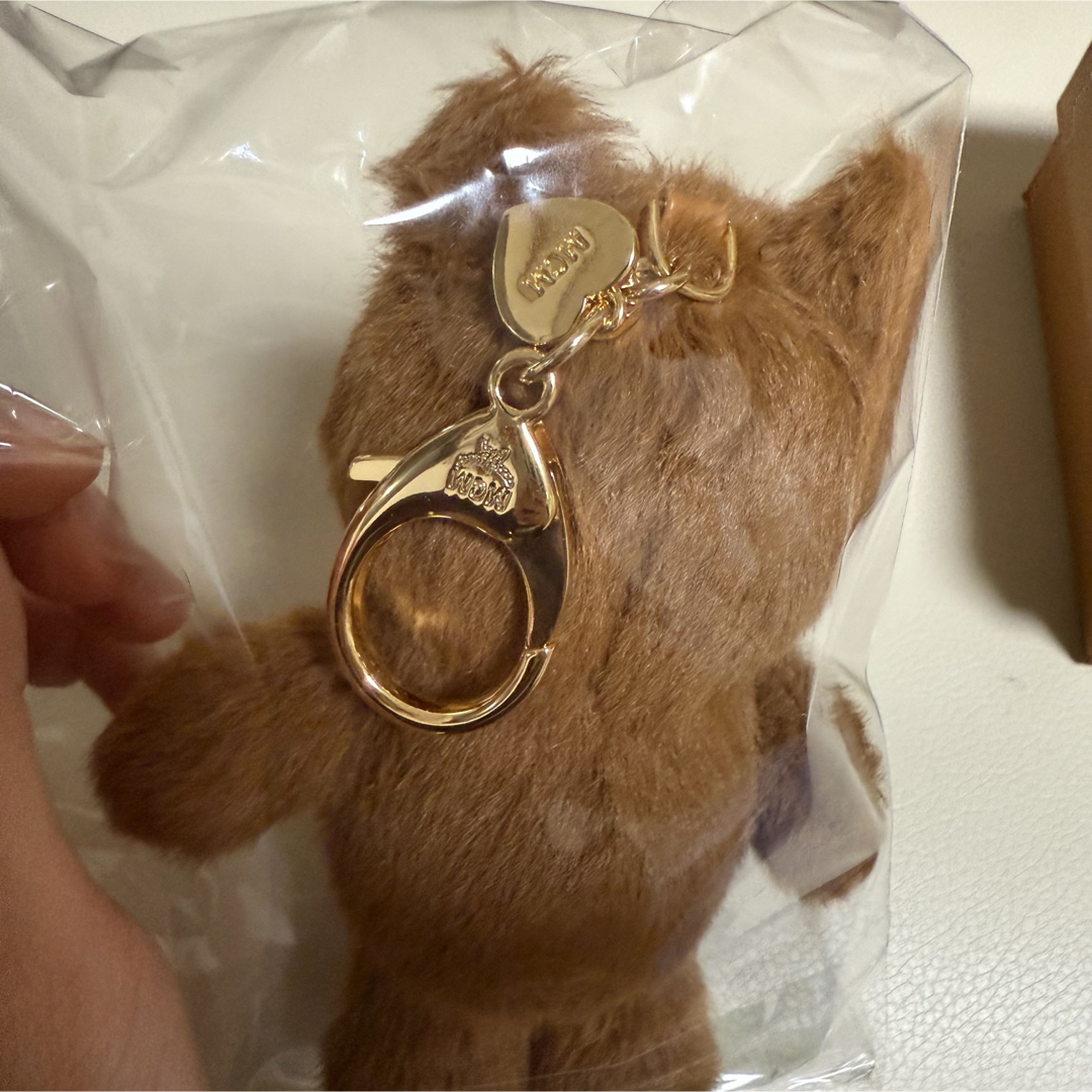 MCM - MCM ぬいぐるみキーホルダー THE オリバーな犬の通販 by