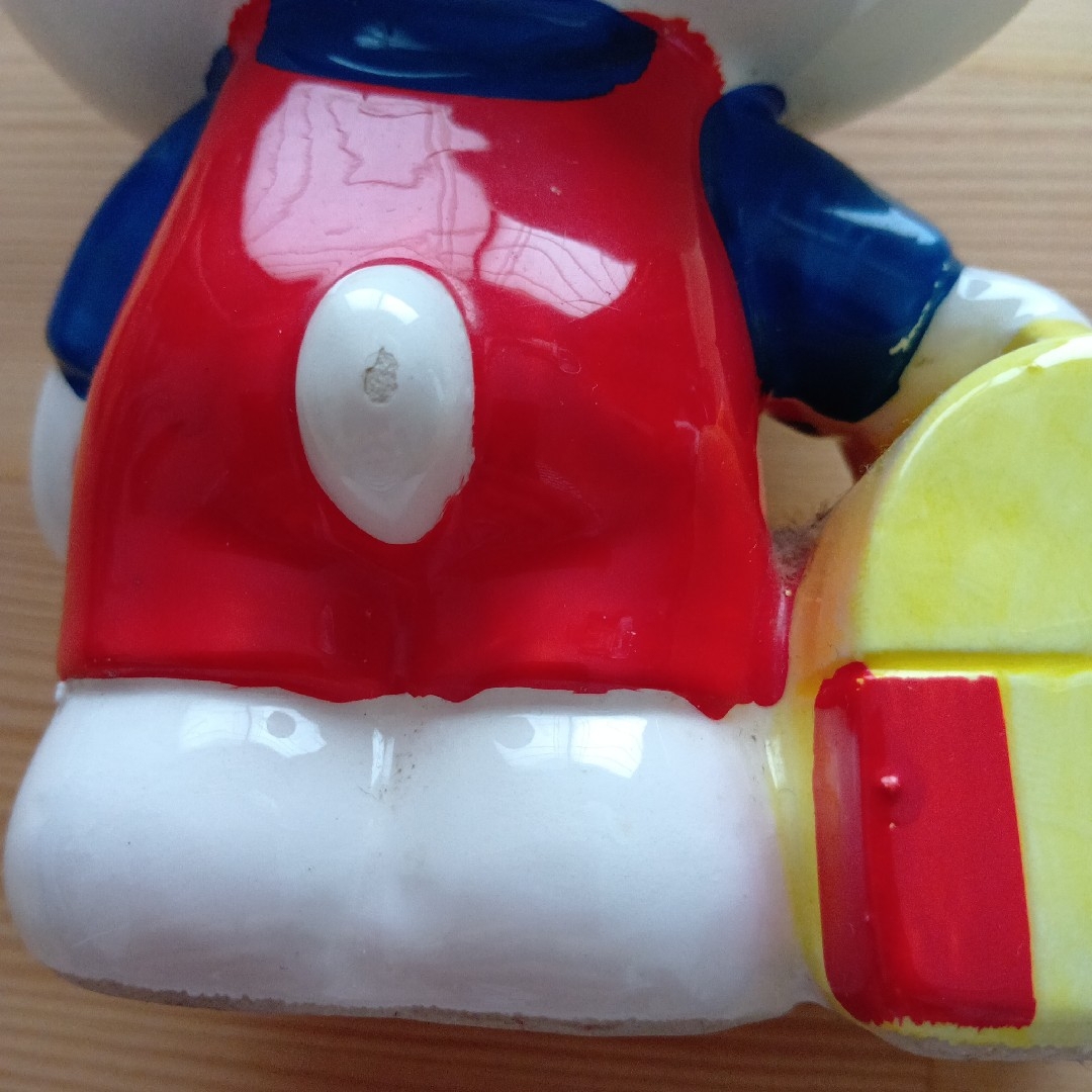 ハローキティ - Sanrio ハローキティ 貯金箱 陶器 レトロ 入手困難