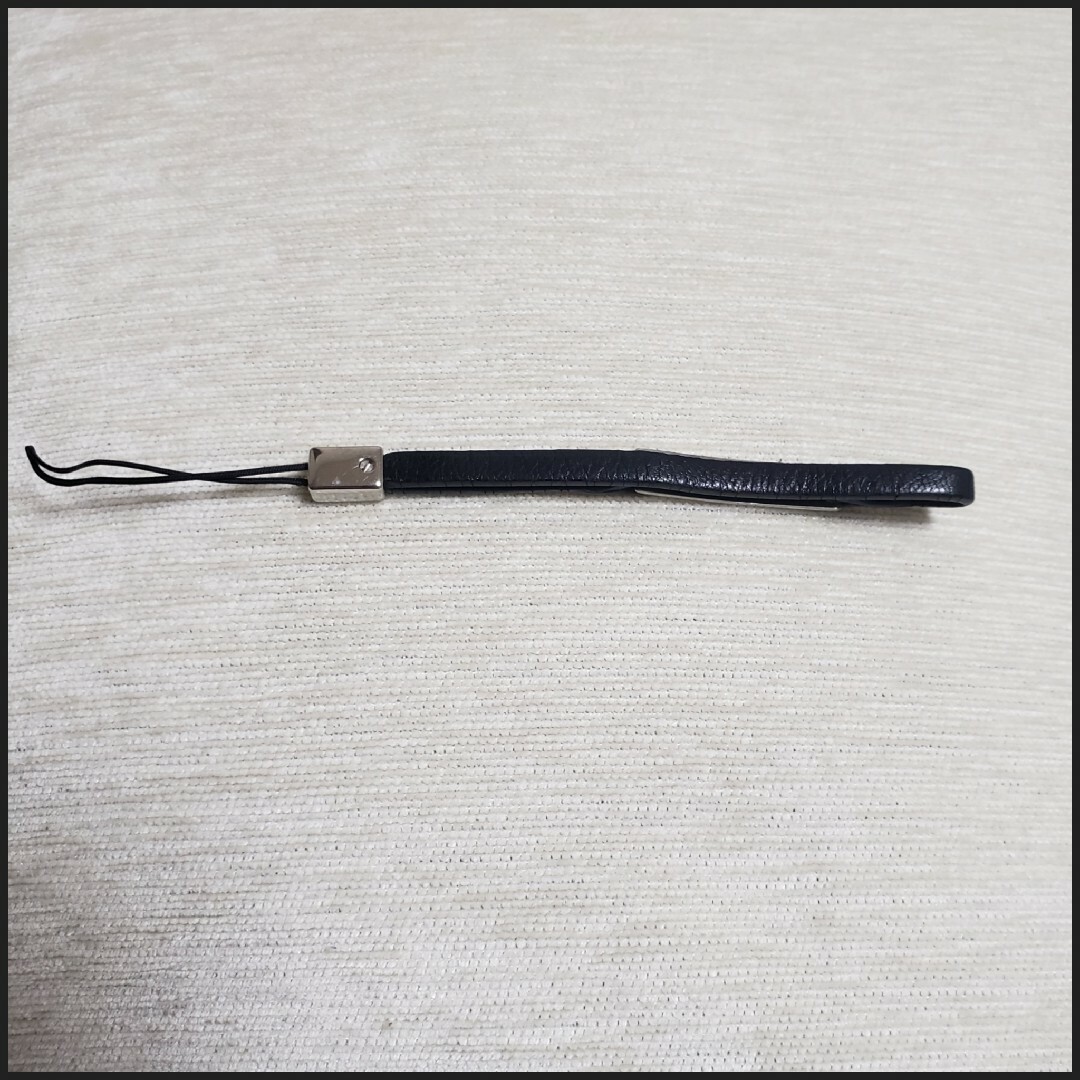 PRADA - PRADA/プラダ□携帯/スマホストラップ/レザー×シルバーメタル