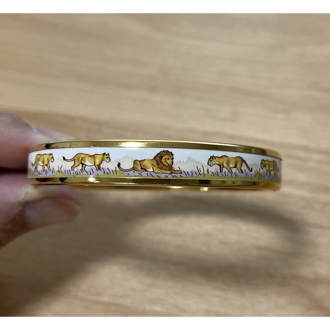 HERMES - 美品！エルメス エマイユPM バングル【箱付き】の通販 by