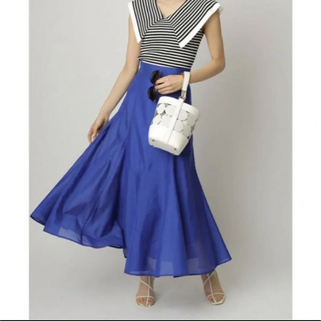 JUSGLITTY - ジャスグリッティー マチエアリーフレアスカートの通販 by