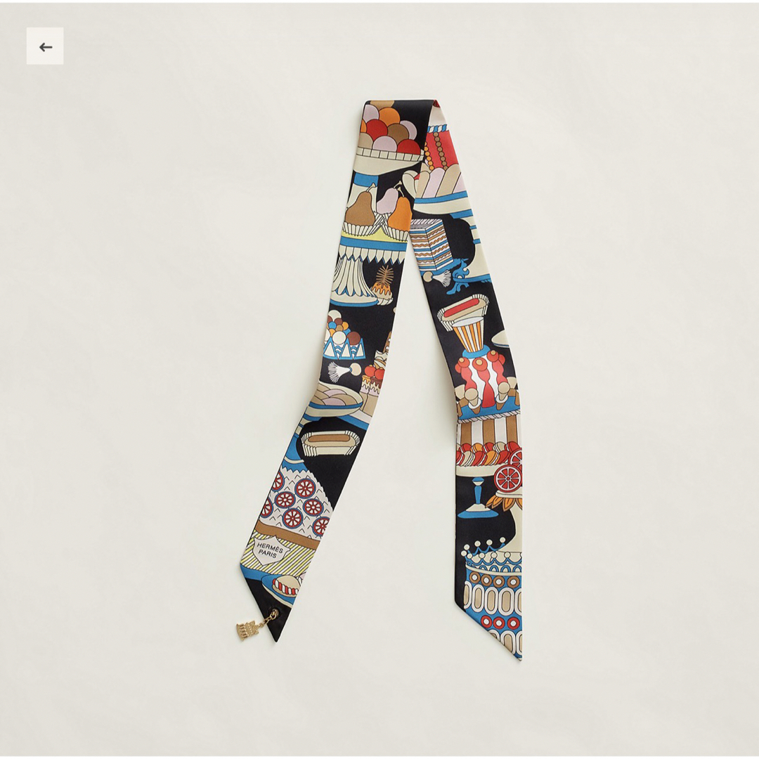 HERMES - 【新品未使用】エルメス 新品 チャーム付きツイリー