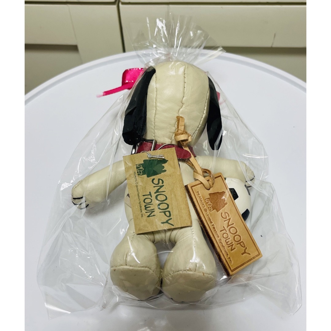 SNOOPY - タグ付き スヌーピータウン 本革レザー製 サッカーボール