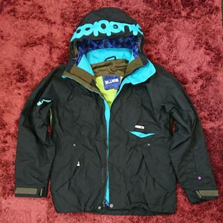 BlueBlood（ウエア/装備）のフリマアイテム一覧