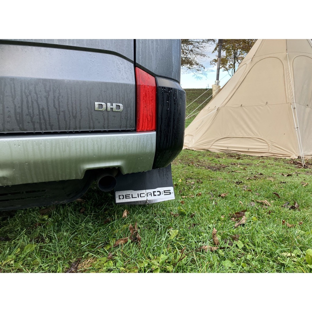 デリカD5 マッドフラップ黒 後期型専用 SUS304 #400の通販 by SUXUS