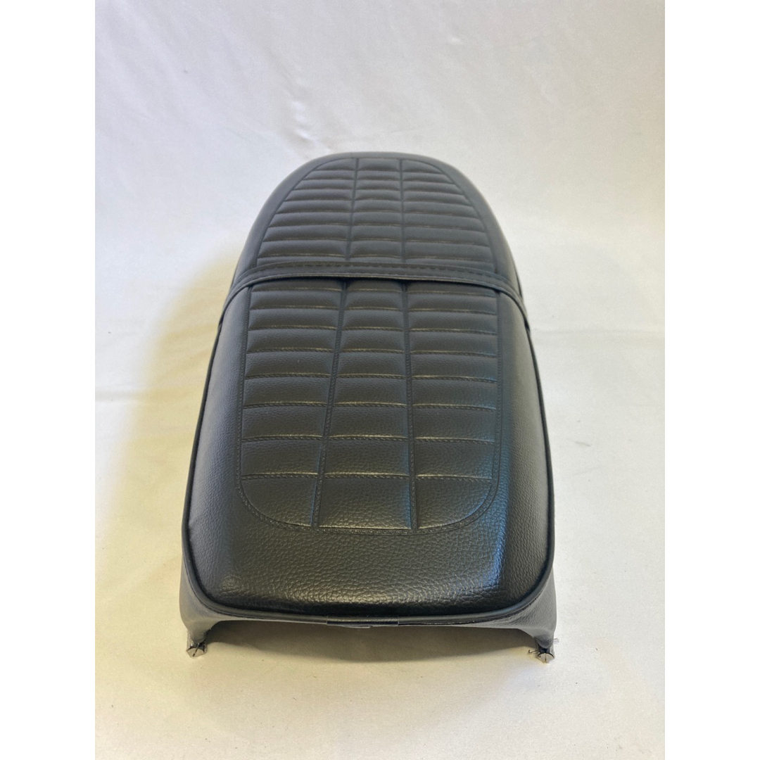 ホンダ CB750Four K型 ノーマルタイプシートロゴ付 ホワイト cb750 k0