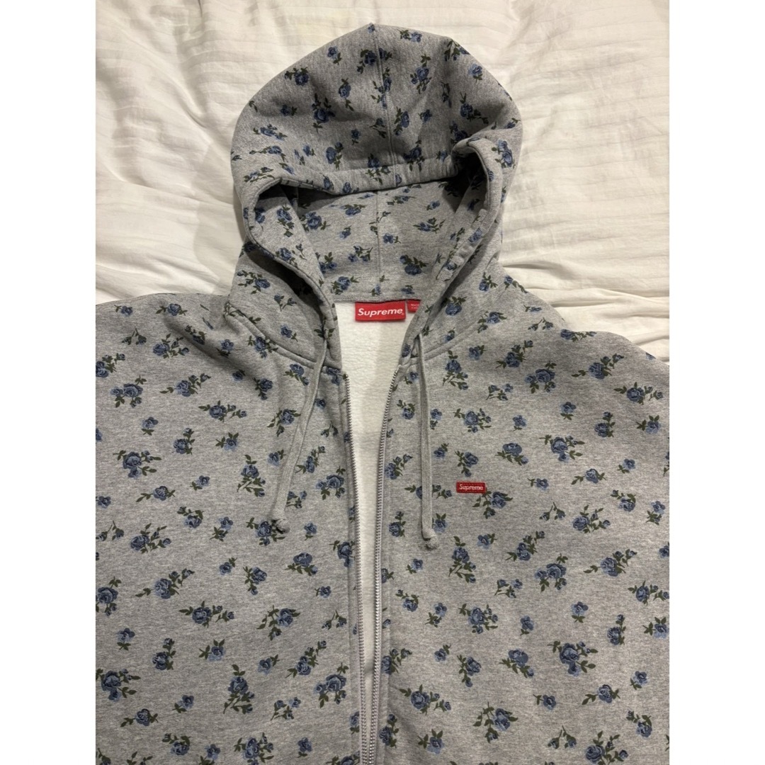 Supreme - SUPREME スモールボックスロゴ 花柄 ジップアップパーカー