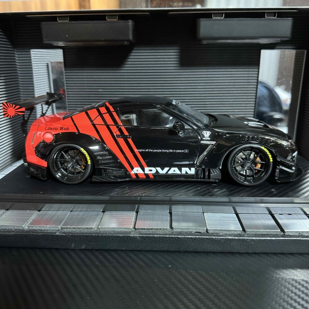 イグニッションモデル 1/18 LB-WORKS GT-R R35 type 2の通販 by