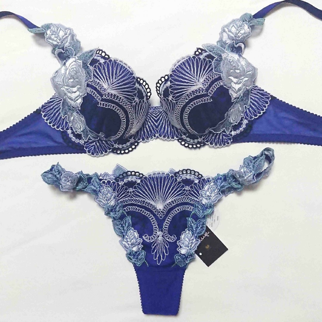 Wacoal - サルート 愛人 復刻版 C75&ソングM KO P-up 店舗限定 18G