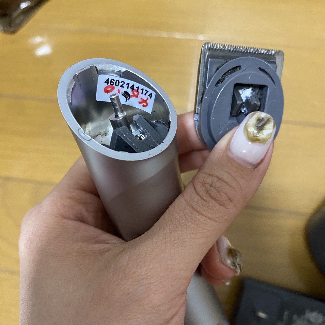 WELLA - ジャンク品 WELLA トリマー HS61型の通販 by ※※※｜ウエラなら