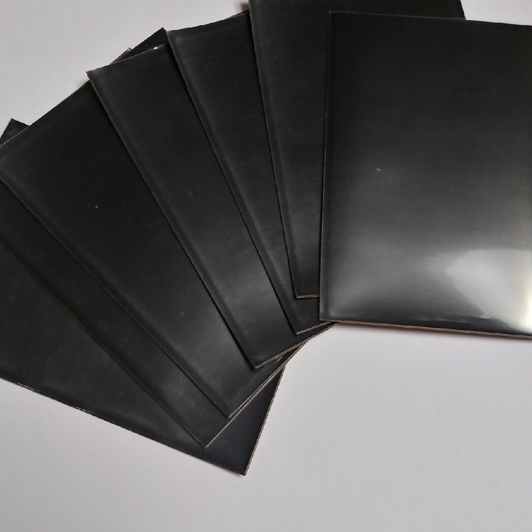 遊戯王OCG スリーブセット 黒116枚 青6枚 遊戯王OCG スリーブセット 黒